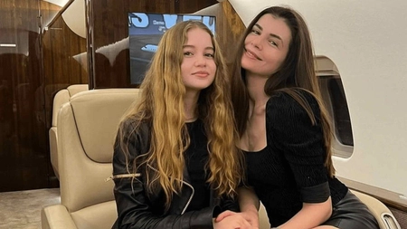 Irina Columbeanu e schimbată total după ce s-a tuns scurt. Cum arată acum, la 17 ani, adolescenta