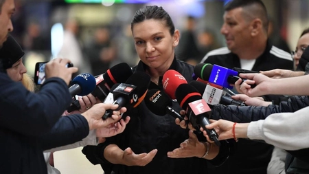 Cât costă rochia purtată de Simona Halep la Antena 3, în prima apariție TV, după decizia TAS. Detalii din dosarul de dopaj și Serena Williams