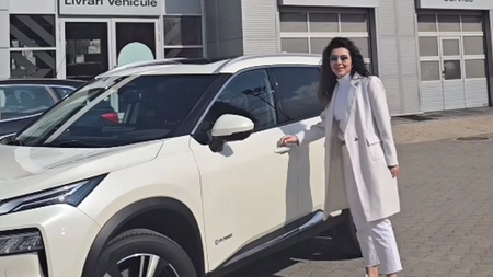 Carmen Brumă și-a cumpărat mașină de zeci de mii de euro: „Mi-am făcut un cadou!“ - VIDEO