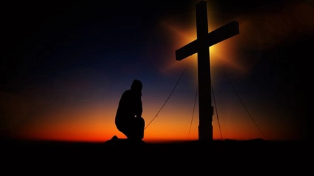 Se lucrează când e cruce albastră? Puțini știu semnificația acestui semn din calendarul ortodox