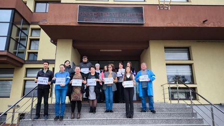 Cât tupeu să ai?! Angajații din primării vor salarii mărite și amenință cu greva!