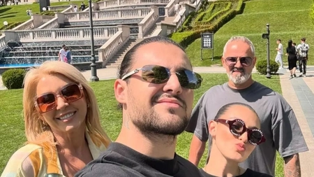 Alexia Eram a petrecut Paștele acasă la „socri”. A pregătit salată de boeuf cu mama lui Mario Fresh