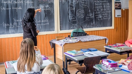 Când primesc voucherele de vacanță profesorii pentru 2024: De ce sumă beneficiază angajații din Educație