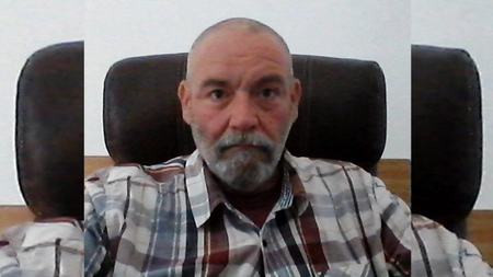 Un medic de la „Socola” a iscat un scandal de proporții pe strada sa! Vecinii sunt exasperați: „Vă dați seama că dânsul are niște relații, îl doare undeva” – FOTO