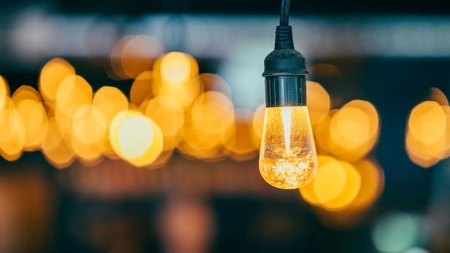 România are pentru a treia zi consecutiv cel mai mare preț la energie din Uniunea Europeană!