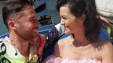Dinu Maxer se însoară cu Magdalena Chihaia. Primele imagini cu inelul de logodnă