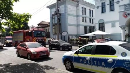Incendiu la un hotel de 4 stele din Ploiești. De la ce a pornit focul