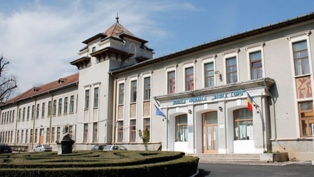 De astăzi, încep lucrările de modernizare și consolidare a Colegiului Pedagogic „Vasile Lupu”. A fost decisă data la care elevii vor învăța în containere - FOTO