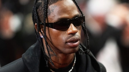 Rapperul Travis Scott, cap de afiş la festivalul „Beach, Please!” de la Costineşti, a fost arestat