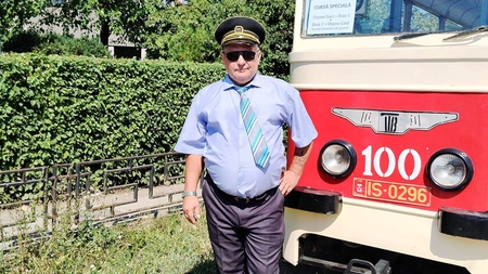 Povestea senzațională a lui Dorel, unul dintre cei mai experimentați vatmani din istoria Iașului. După 38 de ani, a plecat în lacrimi de la manșa tramvaiului: „Mi-a plăcut foarte mult ce am făcut”