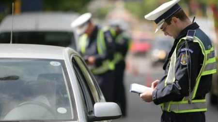 Amenzi usturătoare au fost împărțite de polițiști la Iași. Iată ce au descoperit oamenii legii în trafic