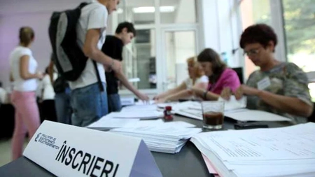 Admiterea la facultatea în 2024 este mai simplă: Eşti admis doar cu dosar! Unde nu contează nota de la Bacalaureat!