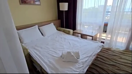 Cât a plătit un român cazarea în Albena: O noapte de cazare e mai scumpă ca la un hotel de fițe din Italia sau Spania