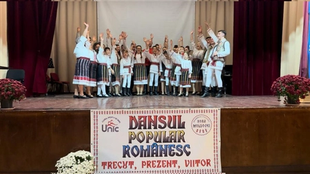 Ieșeanul doctorand în horticultură, care predă lecții de dans popular adulților și copiilor cu dizabilități. Emilian Păduraru: „Dansul este o alternativă la terapie”