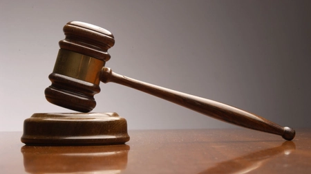 Legea care prevede prelungirea termenelor pentru poliţele de asigurare eliberate de societăți în insolvență, neconstituțională