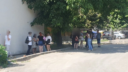 Bacalaureat 2024! Elevii au întâmpinat probleme atât la istorie, cât și la matematică. Ce spun profesorii despre dificultatea subiectelor