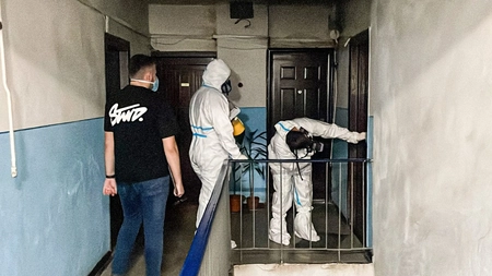 Filmul complet al tragediei din strada Islaz! Cei doi soți au fost descoperiți morți unul lângă celălalt, în casă! Rudele fac dezvăluiri șocante: „Ea avea masca de oxigen pe față”