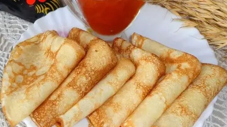 Care este rețeta de clătite cu apă minerală? Secretul unul desert ușor și pufos