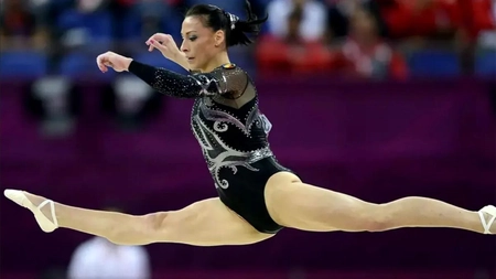 Cătălina Ponor este de nerecunoscut în prezent! Cum arată la 7 ani după ce s-a retras din gimnastică
