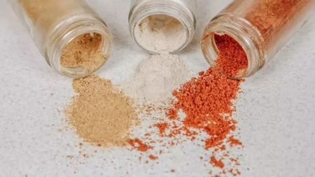 Cel mai toxic condiment, pe care multe gospodine îl au în bucătărie. Provoacă halucinații și chiar convulsii