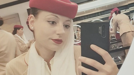 Ea este Denisa, stewardesa româncă găsită moartă în Japonia! „Costurile necesare pentru repatrierea corpului sunt extrem de ridicate!”