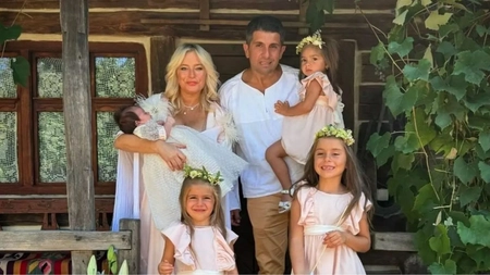 Laura Cosoi, botez de vis în Maramureș. Ce vedete au participat la petrecerea câmpenească dedicată Aidei