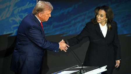 Au fost exprimate primele voturi în persoană în cursa prezidențială din SUA dintre Donald Trump și Kamala Harris