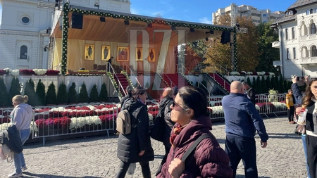 Ultimele pregătiri pentru sărbătoarea Sfintei Parascheva la Iași - FOTO