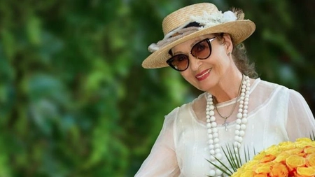 Angela Similea a surprins audiența la spectacolul dedicat lui Dan Spătaru! Cum arată solista la 78 de ani