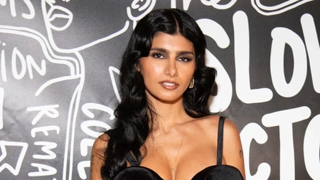 Fosta actriță de filme pentru adulți, Mia Khalifa, șochează din nou. Mesaj sfidător pentru armata americană