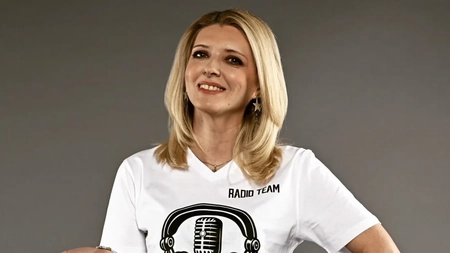 Iată câte clase și ce studii are Oana Paraschiv, de la Asia Express. Colega lui Mihai Găinușă a rămas șomeră