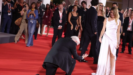 Richard Gere și Alejandra Silva, ipostaze inedite la Festivalul de Film de la Zurich. Actorul din 
