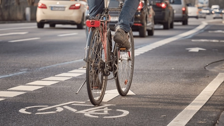 Acțiune în municipiul Iași. Bicicliști și trotinetiști, amendați de polițiștii ieșeni