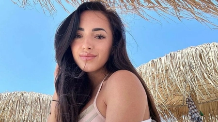 Larisa Iordache va aduce pe lume o fetiță. Ce nume a ales pentru primul ei copil