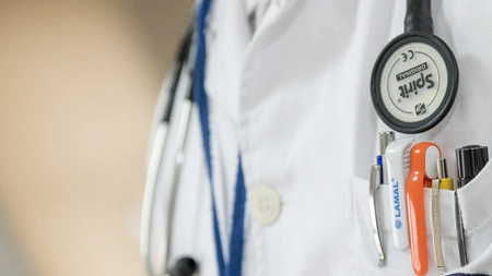 Un medic din Marea Britanie dezvăluie ce mănâncă pentru a se menține sănătos și plin de energie pe parcursul zilei