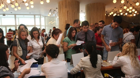 Se acordă primă de instalare de până la 15.500 de lei! Ce condiții trebuie să îndeplinești