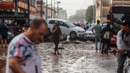 Un român dispărut în urma inundațiilor din Spania, confirmat decedat. MAE continuă căutările