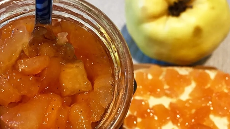 Cea mai delicioasă rețetă de dulceață de gutui cubulețe. Aromă unică ce îți va însenina zilele de iarnă