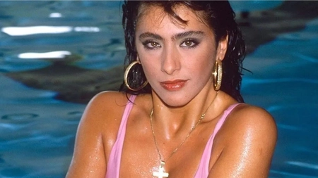 Celebra divă a anilor ‘90, diagnosticată cu cancer. Toți bărbații îi fredonau melodiile