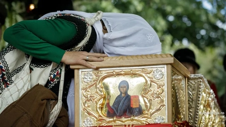 Ce înseamnă, de fapt, dacă o visezi pe Sfânta Parascheva, ocrotitoarea Moldovei, sărbătorită pe 14 octombrie?