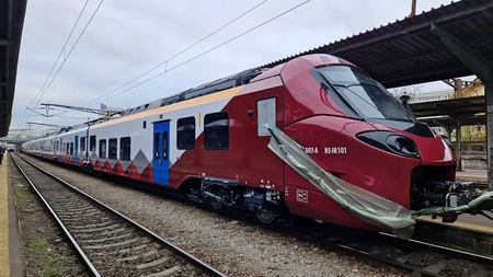 Modificări în circulaţia trenurilor de călători, cu ocazia trecerii la ora de iarnă