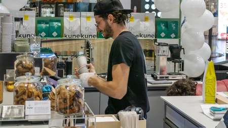 KUNE Coffee, un nou Coffee Bar, s-a inaugurat în Iulius Mall Cluj