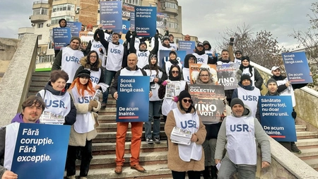 Stelian Ion, fostul ministru al Justiției din USR a încălcat legea electorală în Constanța! Campanie puternică pentru Elena Lasconi deși legea electorală înterzice - VIDEO