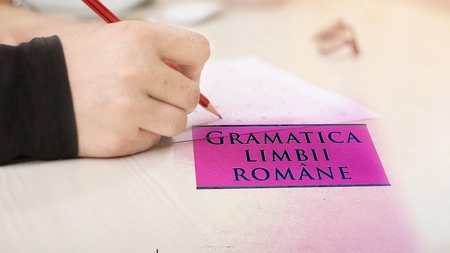 „Înafară” sau „în afară”, care este forma corectă?
