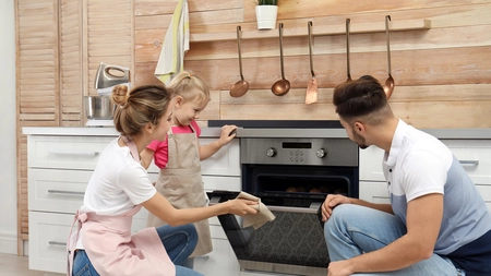 Idei de meniuri rapide pentru familia ta, pregătite la cuptorul electric