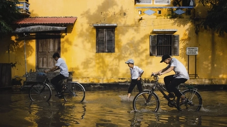 Bicicliștii riscă să ajungă la închisoare! Care este motivul