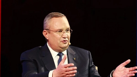 Nicolae Ciucă, prima reacție cu privire la anchetarea in rem a campaniei de promovare a cărții