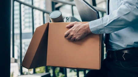 Concedieri masive la finalul anului 2024! 5.500 de angajați își vor pierde locul de muncă