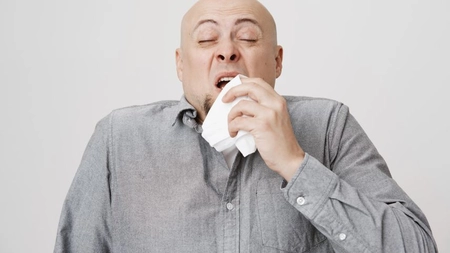 De ce sughițăm? La ce ne folosește cel mai agasant reflex