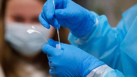 Un nou virus se extinde în România! Bătrânii și copiii sunt în pericol